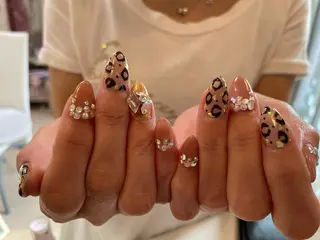 ネイル ♡ビジュール♡ NAIL &まつ毛のマツエク・マツパデザイン