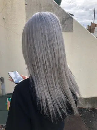 カラー ダブルスキルエクステ /羽エクステ白石宇由のヘアスタイル