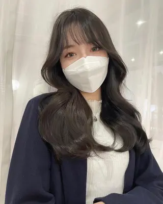 ロング 韓国風🤍 イワサキ　リコ🍒のヘアスタイル