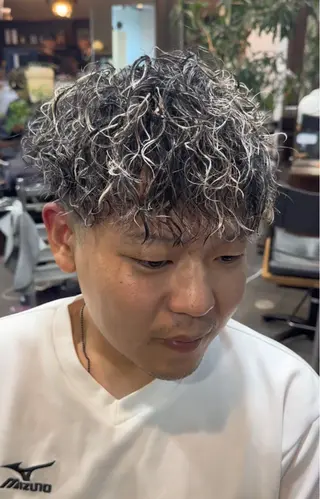 カラー パーマ メンズ 年間2000名担当◎ パーマ職人/仲原佑樹のヘアスタイル