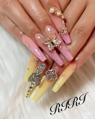 ネイル riri オーナーのネイルデザイン