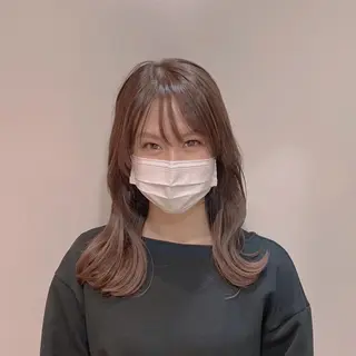 セミロング パーソナルカラー lapiax阿部のヘアスタイル