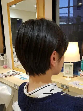 ショート カラー 美髪⭐︎髪質改善 井上 康司のヘアスタイル