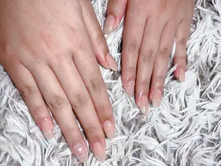 ミディアム ネイル ✴︎ Delightのネイルデザイン