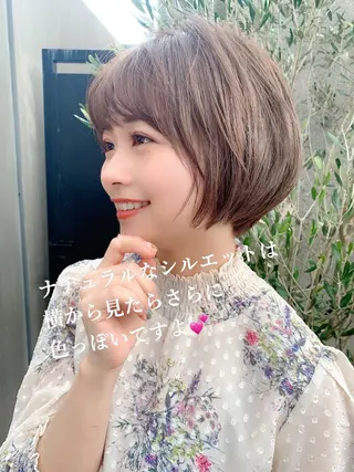ショート カラー パーマ 大人かわいい💍🤍 ボブ/ショートボブのヘアスタイル