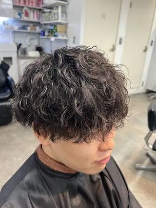 パーマ メンズ 原宿 無料カット fifth イノウエのヘアスタイル