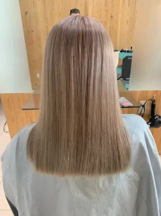 セミロング MORISAKI ✂︎縮毛矯正のヘアスタイル