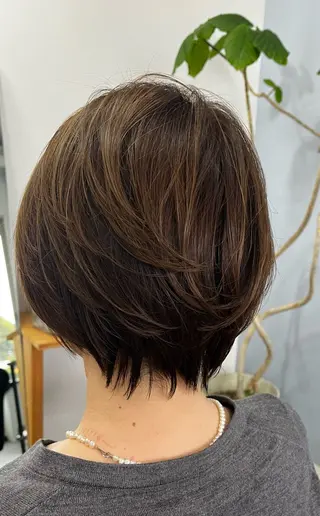 ショート カラー GAGA D Ashのヘアスタイル