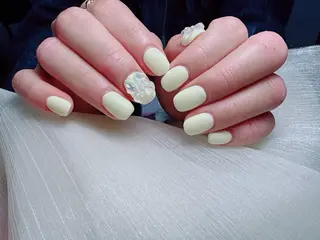 ネイル Yuxi Beauty salon 【ユーシィー ビューティ サロン】所属・ユーシーネイルサロン 池田公園店のネイルデザイン