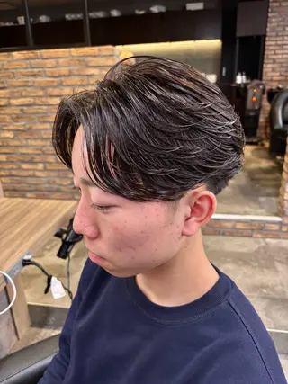 メンズ 🪽直毛男子の救世主 🪽フェザーパーマのヘアスタイル