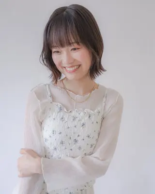 ショート 🦋ブリーチなしダブ ルカラー🌈MEGUのヘアスタイル