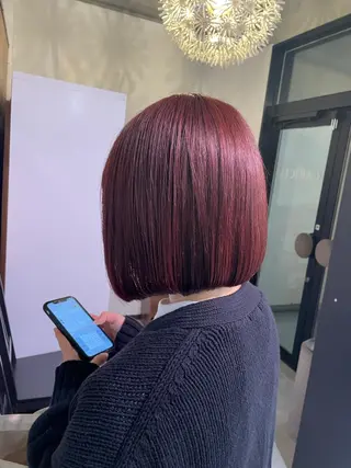 ショート カラー 高梨 菜々のヘアスタイル