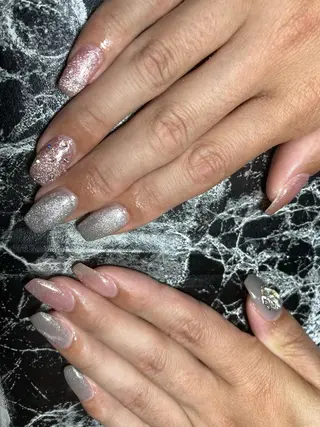 ショート ネイル ✴︎ Delightのネイルデザイン