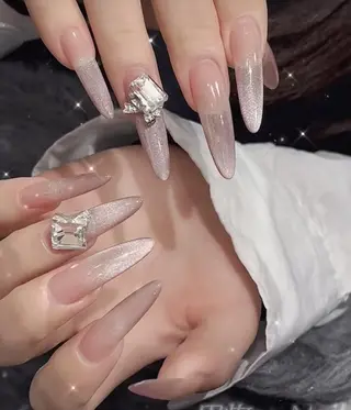 ネイル Pure&Rich Nailのネイルデザイン