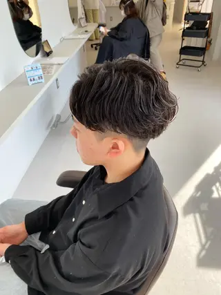 パーマ メンズ 藤井 拓也のヘアスタイル