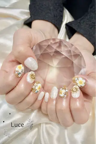 ネイル NAIL Luceのネイルデザイン