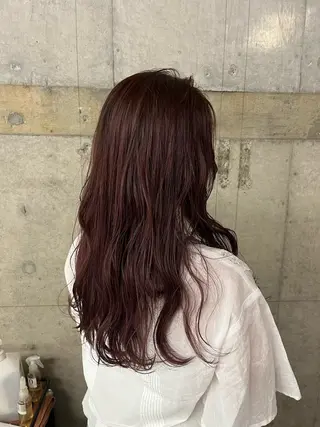 カラー 瑠己杏 :ボブ/ ハイトーンワンカラーのヘアスタイル