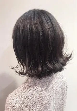 ミディアム カラー 安井 匡隆のヘアスタイル