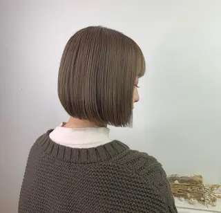 ショート カラー stylist店長 岡本真依のヘアスタイル