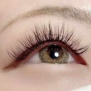 マツエク・マツパ eye&beauty milimili所属・入内島 あゆみのマツエク・マツパデザイン