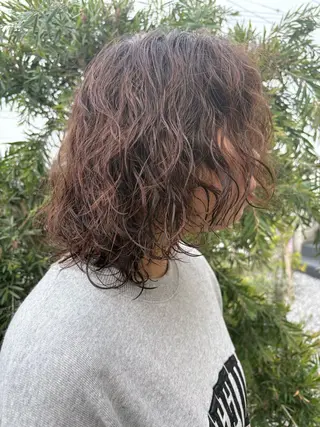 ミディアム M. YURIのヘアスタイル