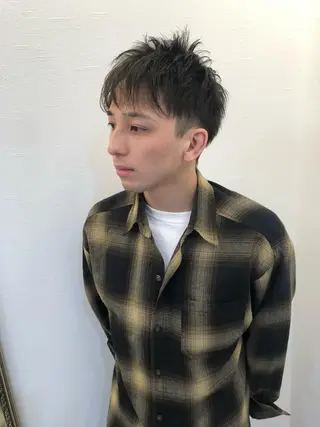 メンズ ツノガイ エリのヘアスタイル