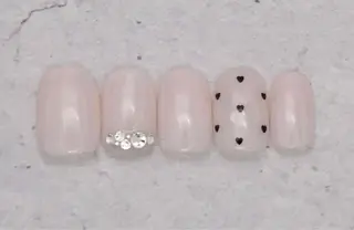 ネイル ゆら 練習生💅🏻のネイルデザイン