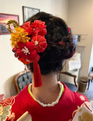 セミロング ハイライト特化小澤 奈津美のヘアスタイル