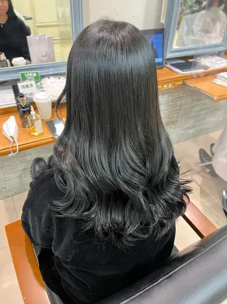 セミロング カラー Froom🌻 村上夏菜のネイルデザイン