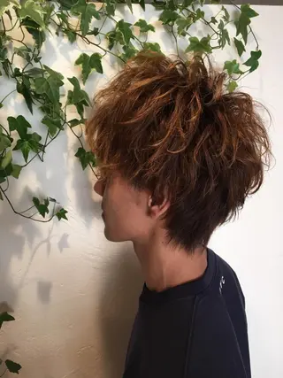 ショート メンズ 井上 真利のヘアスタイル