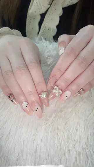 ネイル Rei _Nail 新宿のネイルデザイン