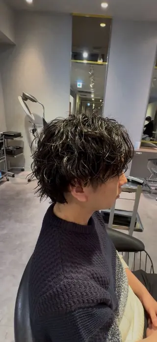 パーマ 豆田 祐人のヘアスタイル