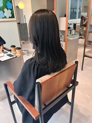 セミロング カラー 顔まわりカット/透け カラー/Memi🎀のヘアスタイル
