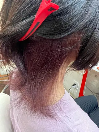 ショート カラー まさき✂︎ブリーチ／ デザインカラーのヘアスタイル