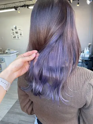 ロング カラー オノ アカネのヘアスタイル