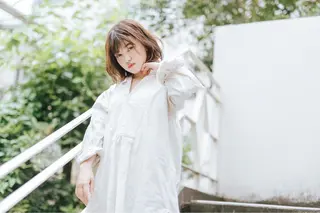 ショート カラー トップ スタイリストのヘアスタイル