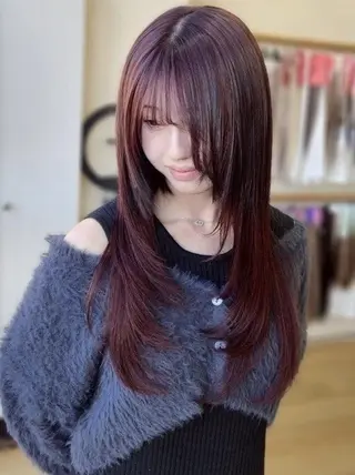 ロング Mirashy 成田のヘアスタイル