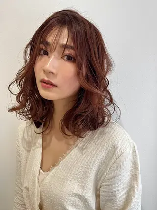 セミロング 福本 梓のヘアスタイル