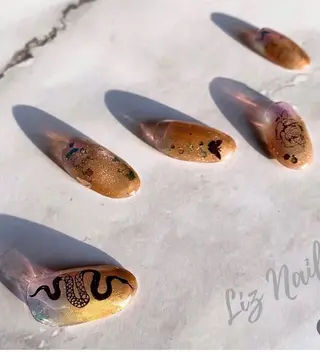 ネイル ネイリストR 吉祥寺のネイルデザイン