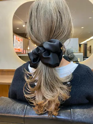 ロング デザインカラー/ボブ ブリーチカラー/ユリのヘアスタイル