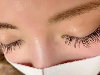 マツエク・マツパ R ...Rの眉毛・アイブロウイメージ