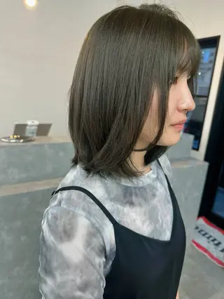 ミディアム miloc🫧 MOMOYOのヘアスタイル