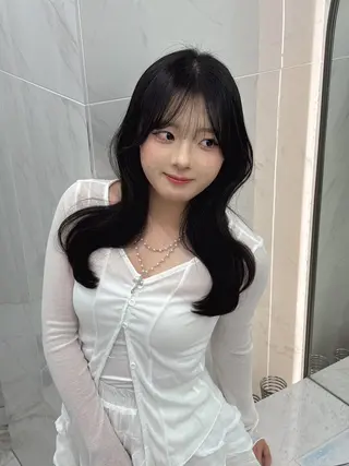 ロング のり🐼顔まわり/ 韓国/レイヤーカットのヘアスタイル