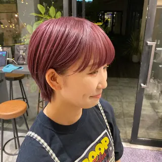 ショート カラー たつ/レイヤーカット 顔周り/髪質改善のヘアスタイル