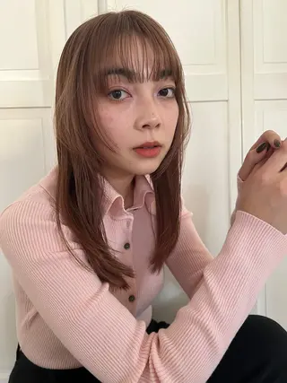 カラー ブリーチカラー🎀 韓国風/寺門美優のヘアスタイル