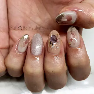 ネイル Hair salon Irie所属・與儀 知佳のネイルデザイン
