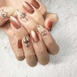ネイル TASH nailのネイルデザイン
