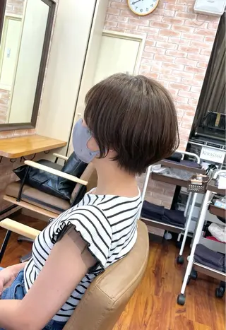 ショート カラー ✨美髪矯正&ショート の小林✨のヘアスタイル