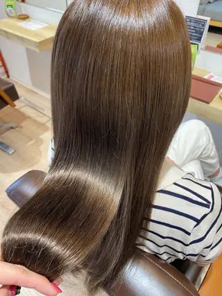 ロング カラー hito小塩 菜津実🌼のヘアスタイル