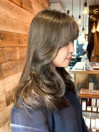 セミロング カラー パーマ レイヤー/透明感/ ブリーチなし/わかなのヘアスタイル